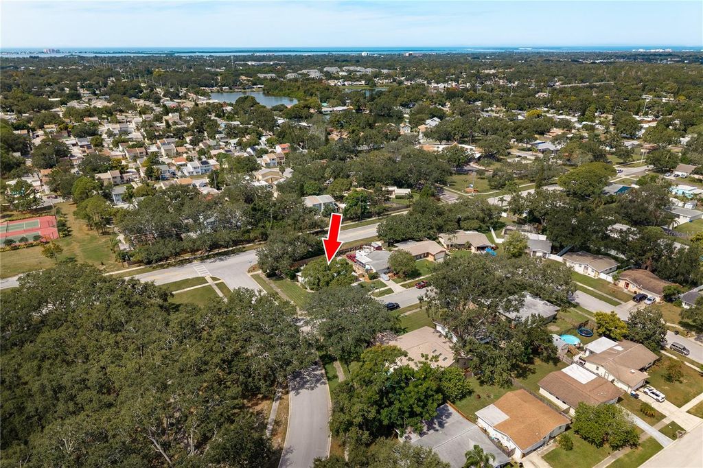Photo of 2060 Butternut Circle W, Clearwater, FL 33763 (MLS # TB8434519)