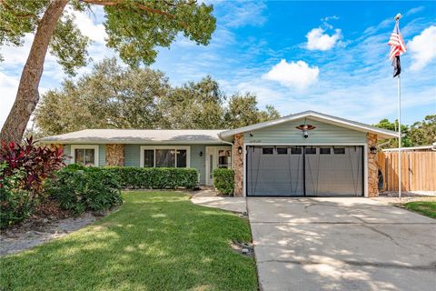 Photo of 2060 Butternut Circle W, Clearwater, FL 33763 (MLS # TB8434519)