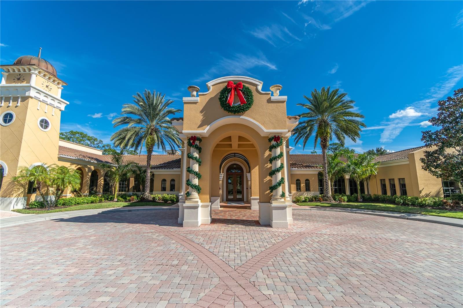 VENETIAN GOLF AND RIVER CLUB. - Residential