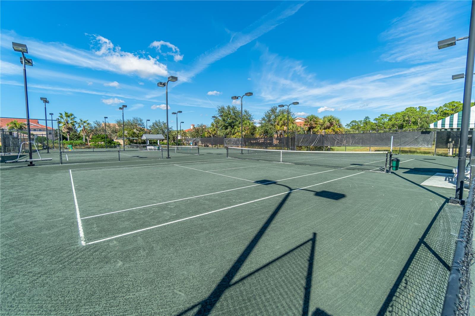 VENETIAN GOLF AND RIVER CLUB. - Residential