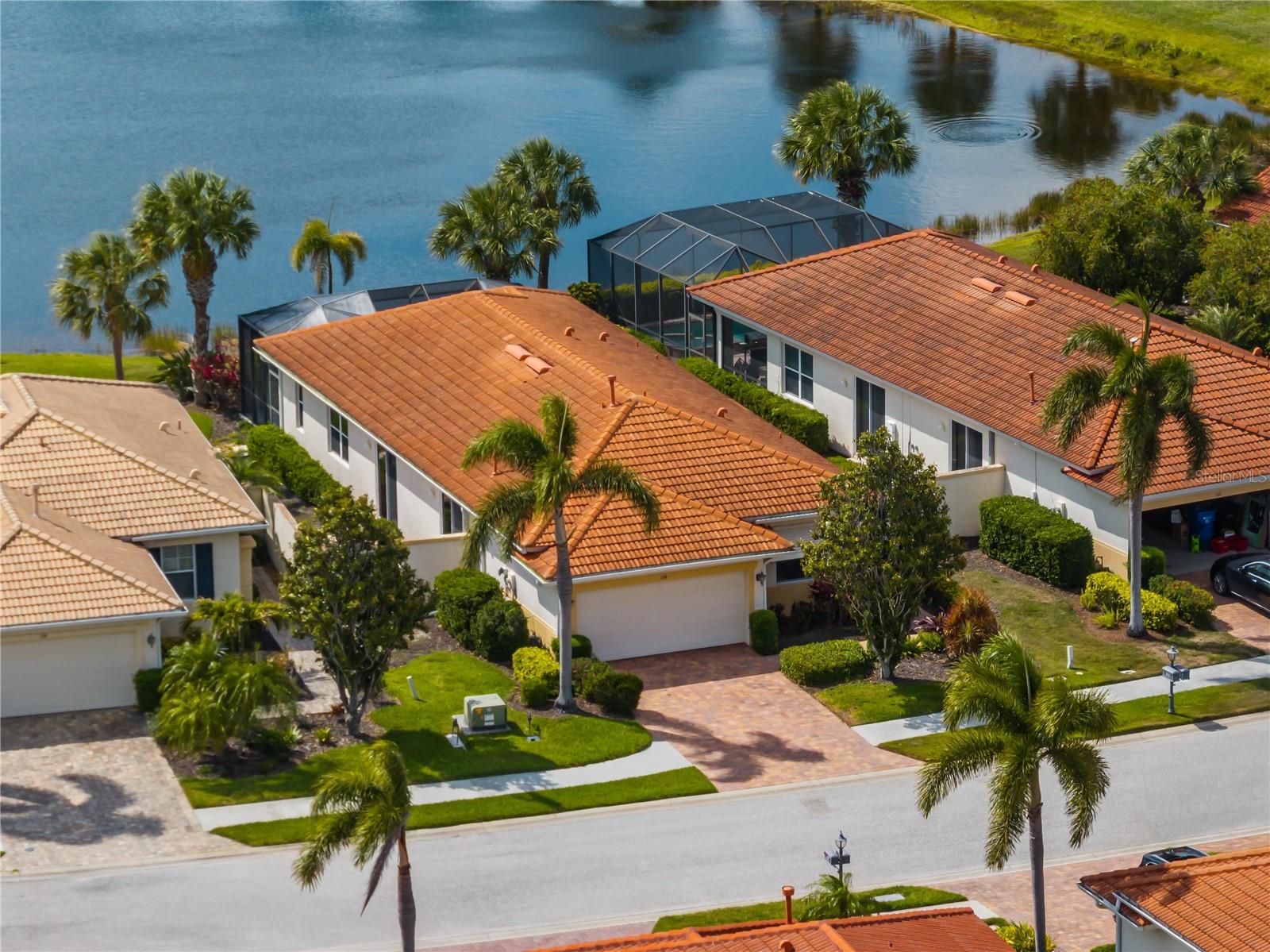 VENETIAN GOLF AND RIVER CLUB. - Residential