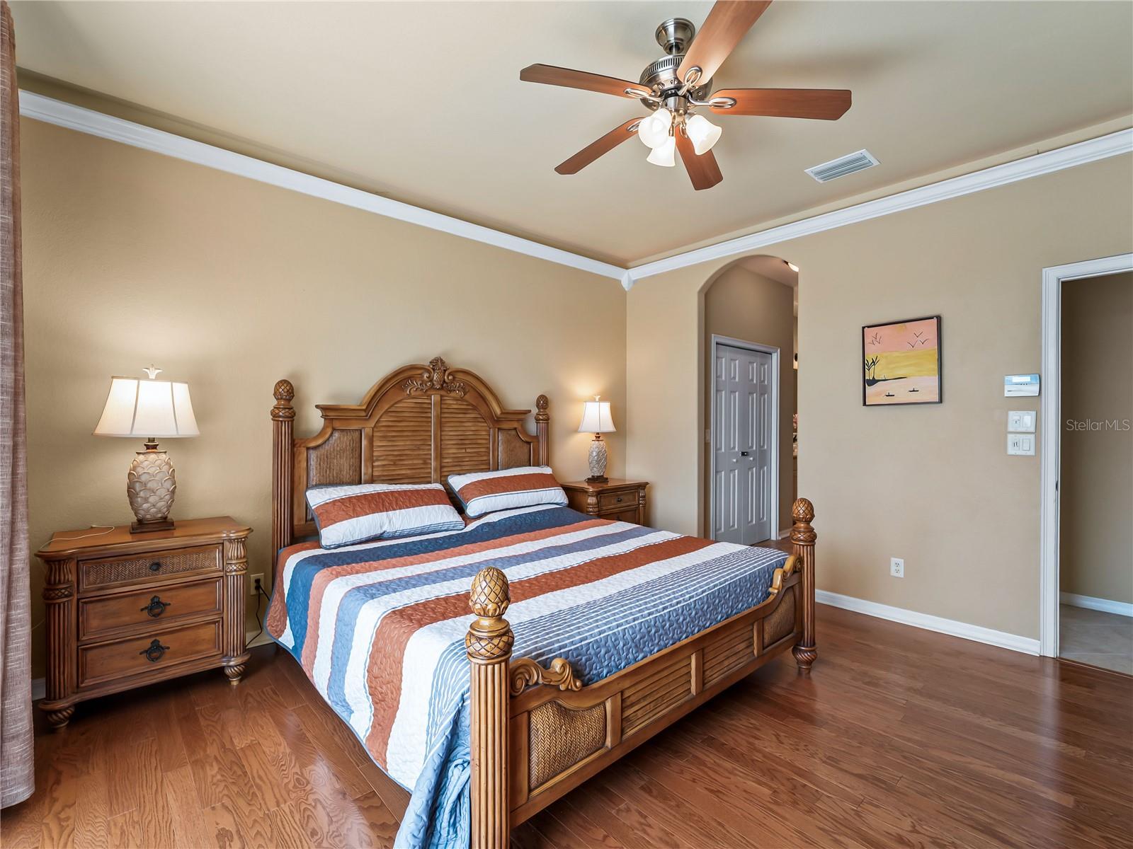 VENETIAN GOLF AND RIVER CLUB. - Residential