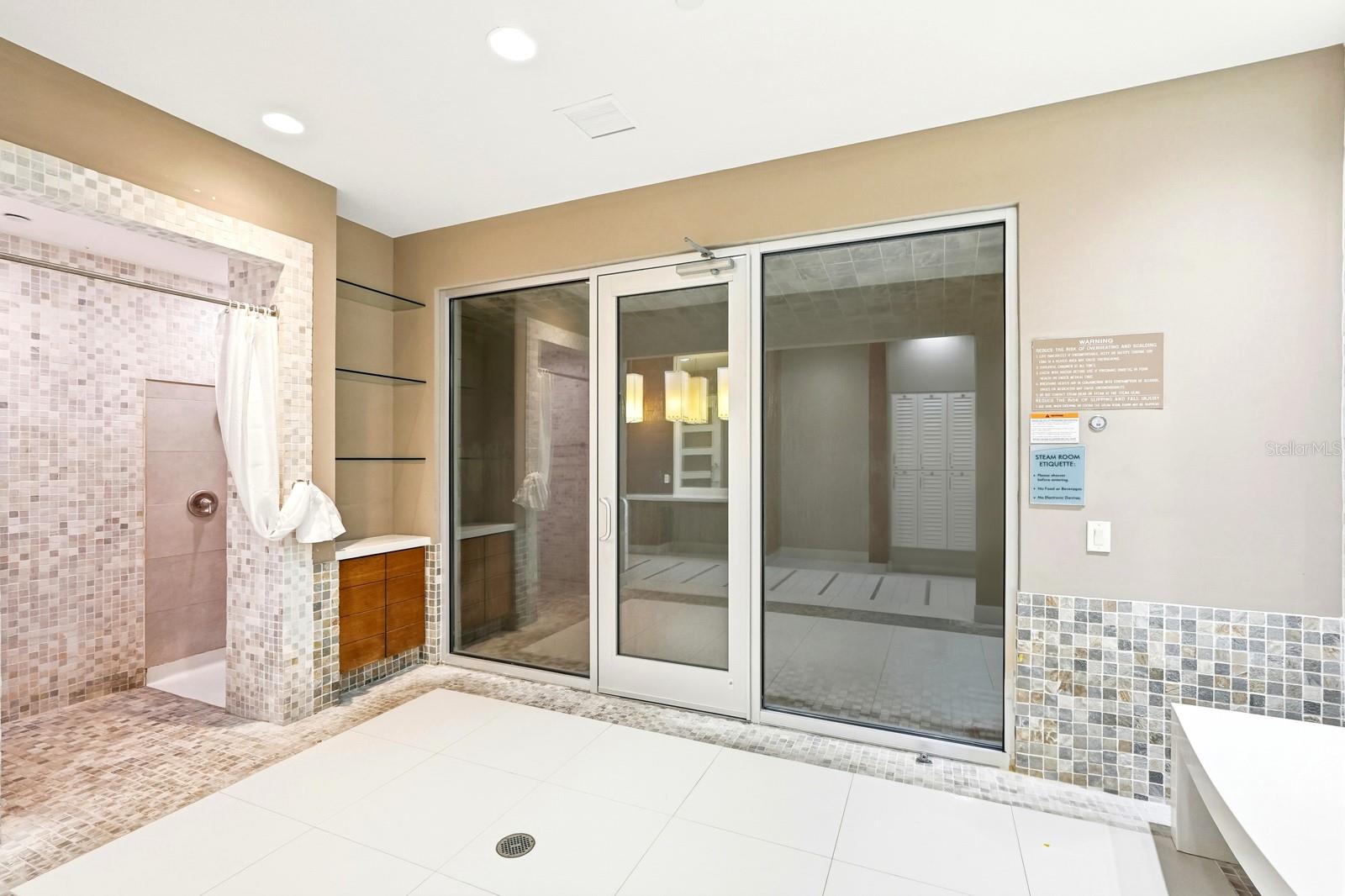 MARINA GRANDE/HALIFAX 01 - Residential