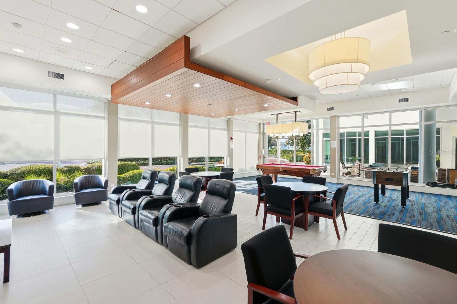 MARINA GRANDE/HALIFAX 01 - Residential