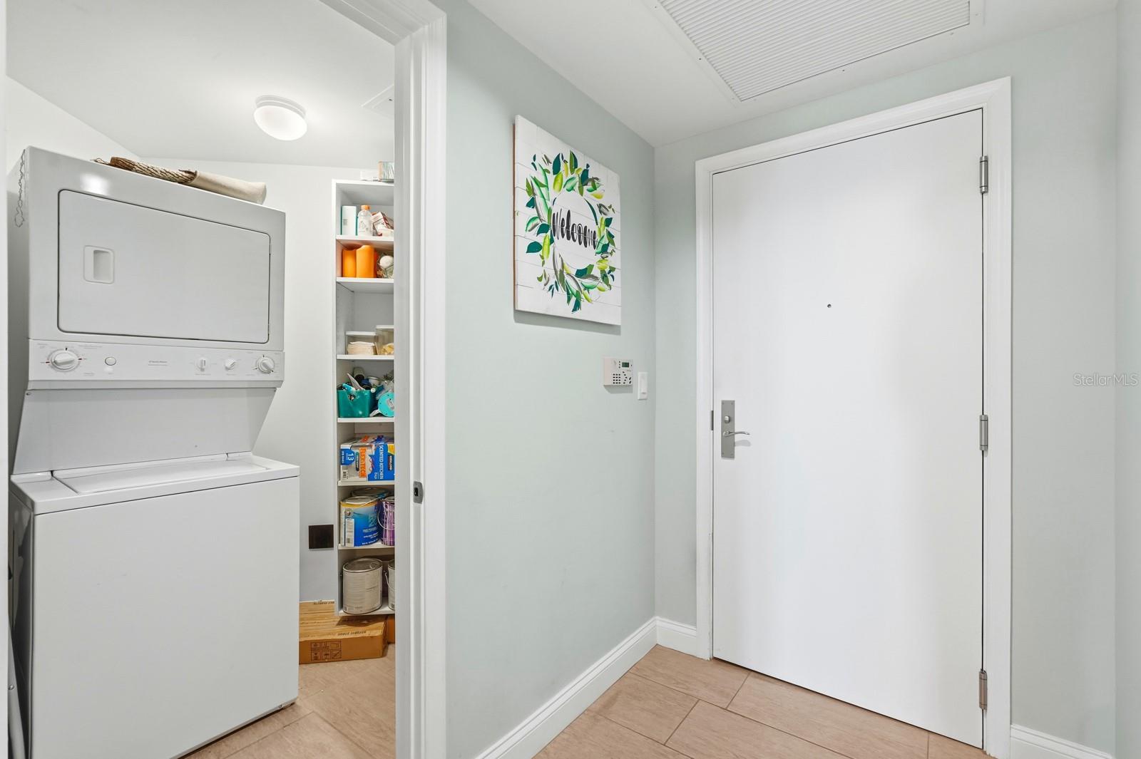 MARINA GRANDE/HALIFAX 01 - Residential