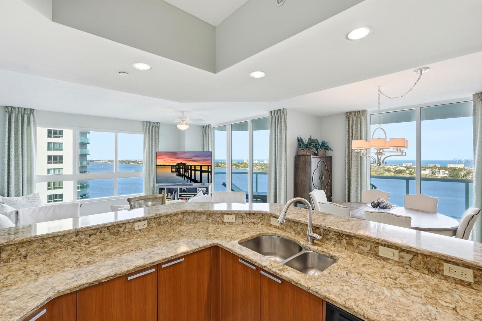 MARINA GRANDE/HALIFAX 01 - Residential