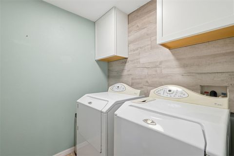 Tiny photo for 3002 Lorimer Ct, Groveland, FL 34736 (MLS # G5112622)