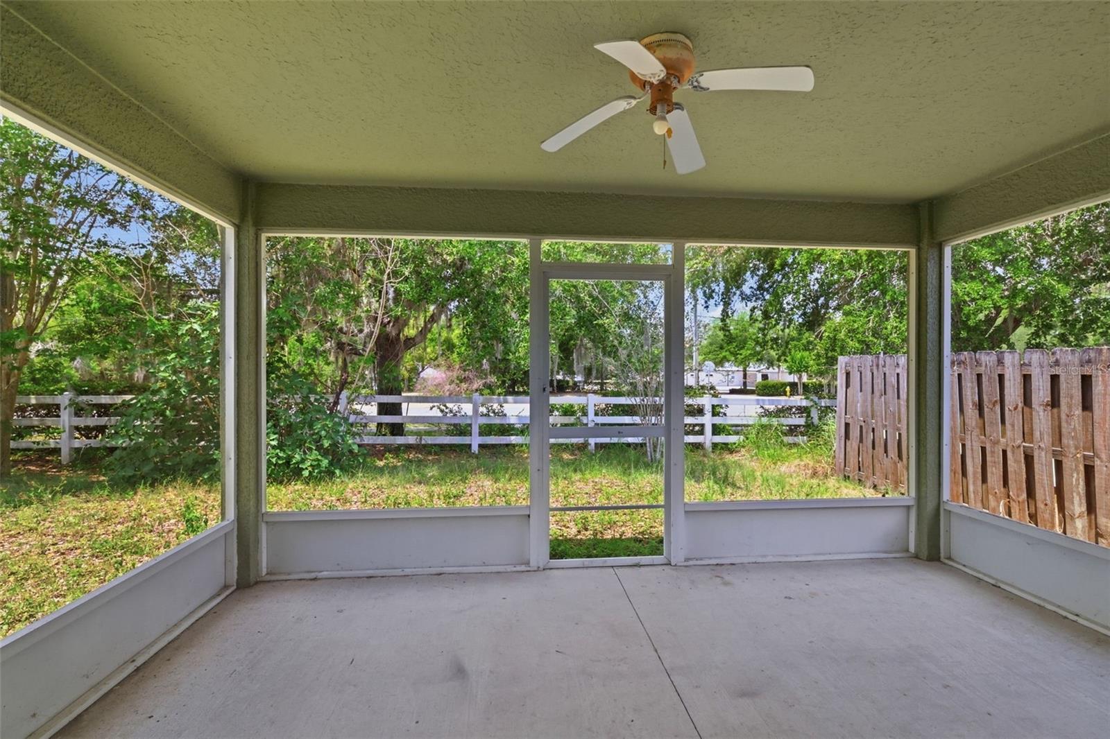 LEXINGTON VILLAGE PH 01 - Residential