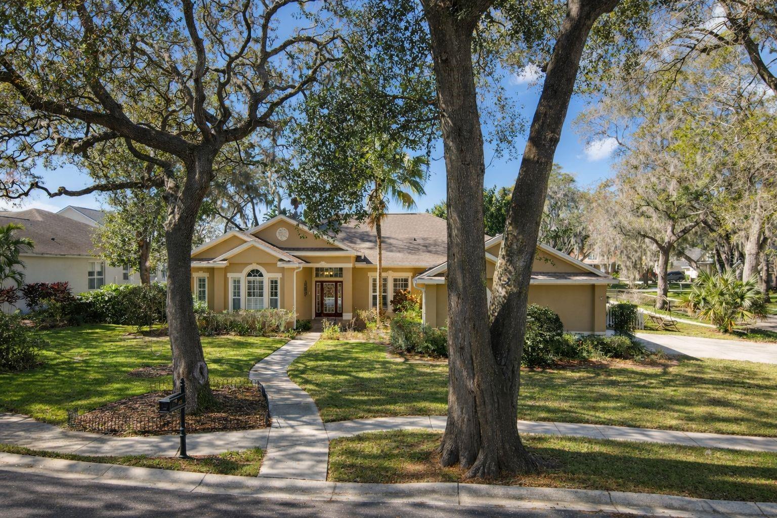 EAGLEWOOD ESTATES - Residential