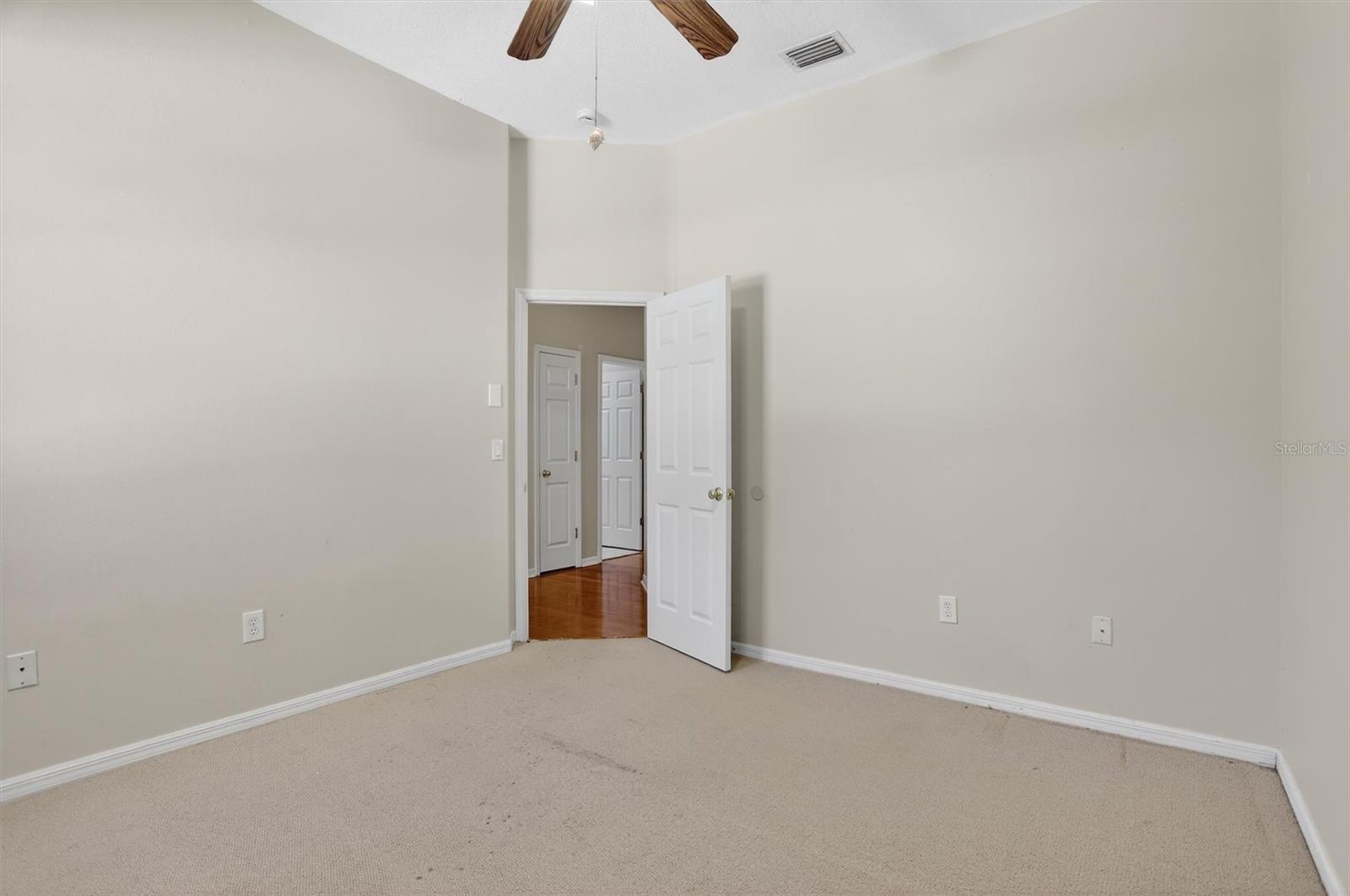 EAGLEWOOD ESTATES - Residential