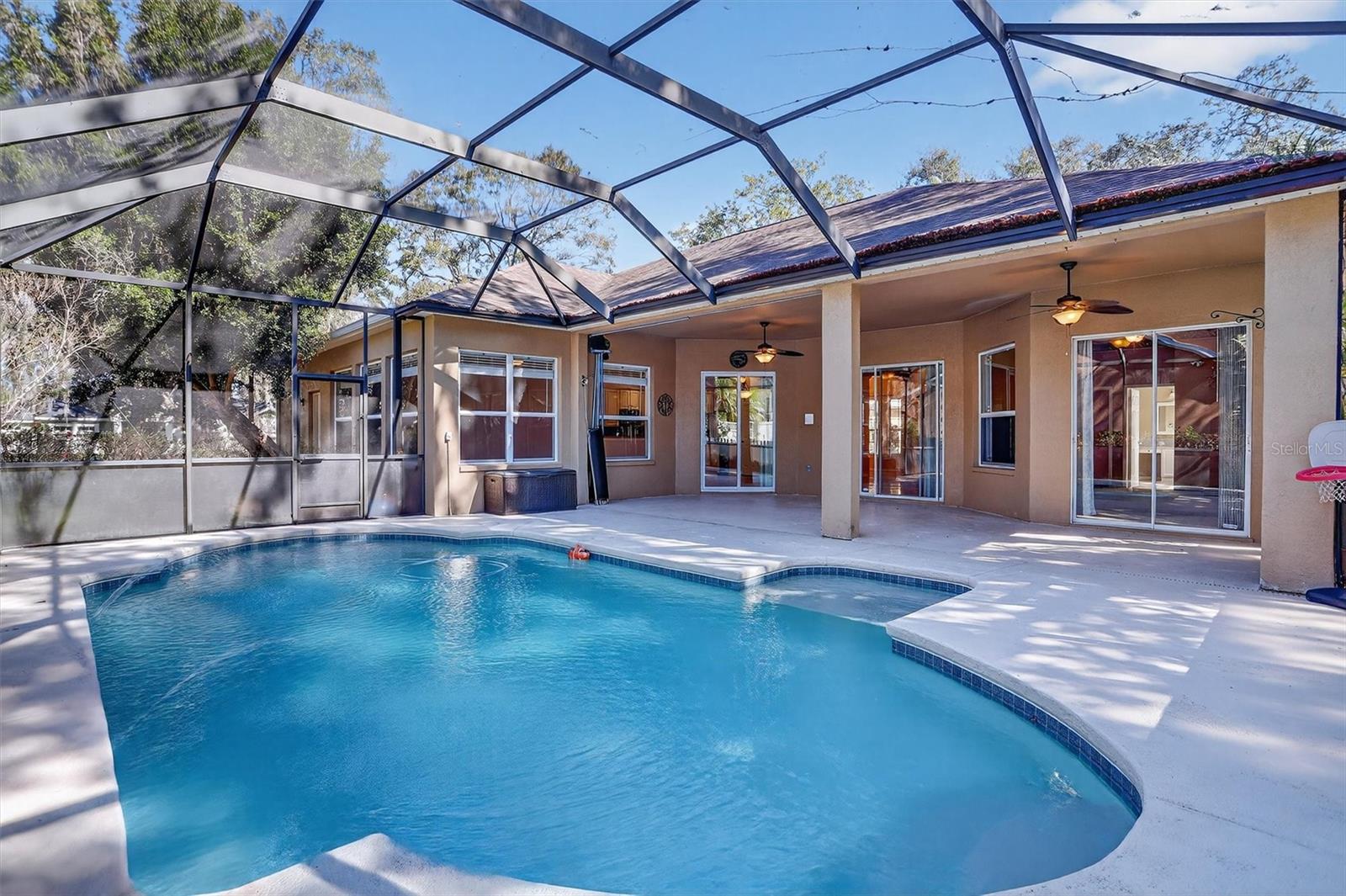 EAGLEWOOD ESTATES - Residential