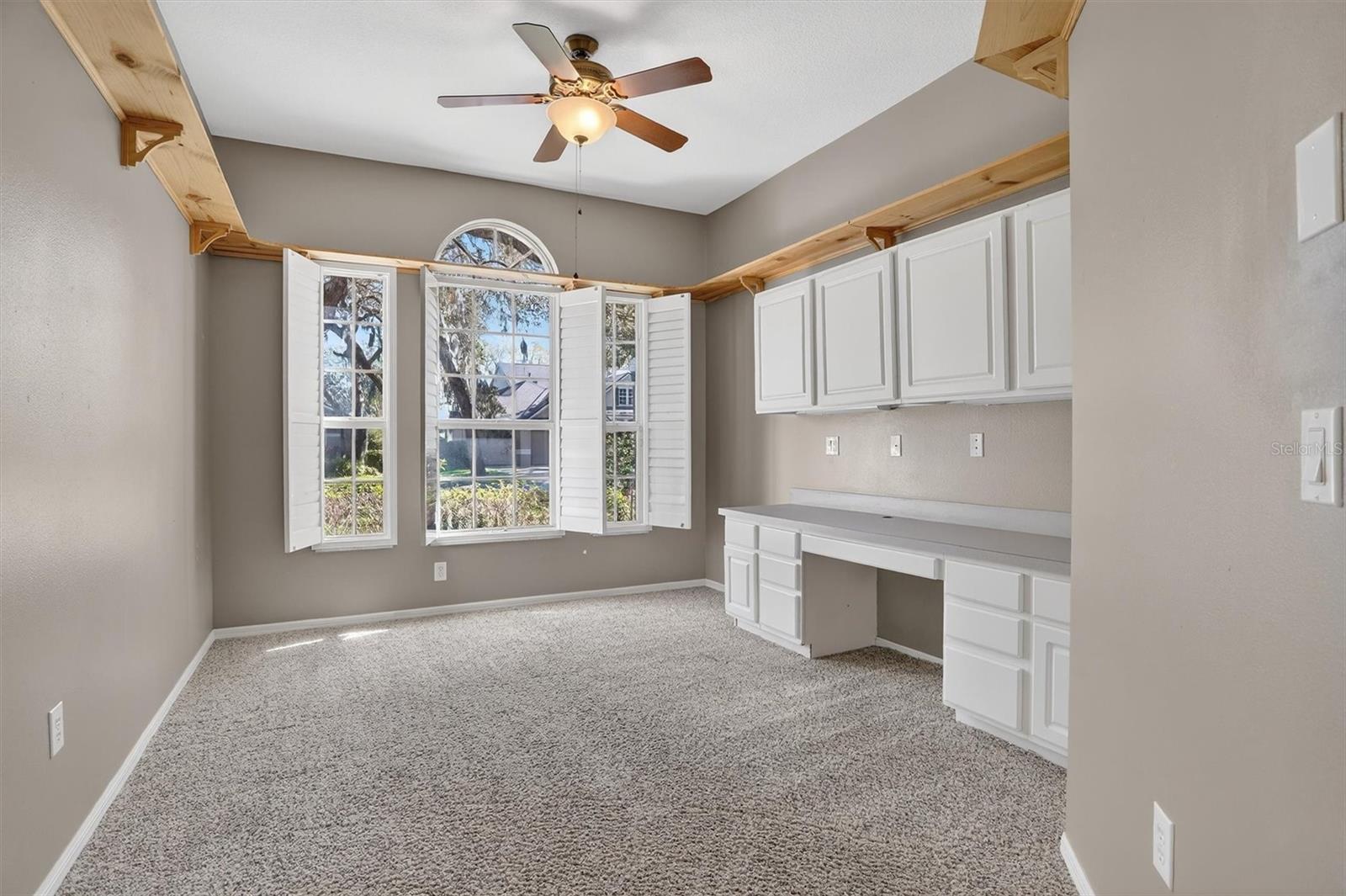 EAGLEWOOD ESTATES - Residential