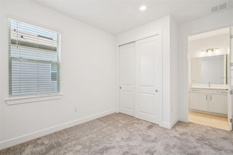 Tiny photo for 5236 SW 88th Circle, Ocala, FL 34481 (MLS # O6358647)