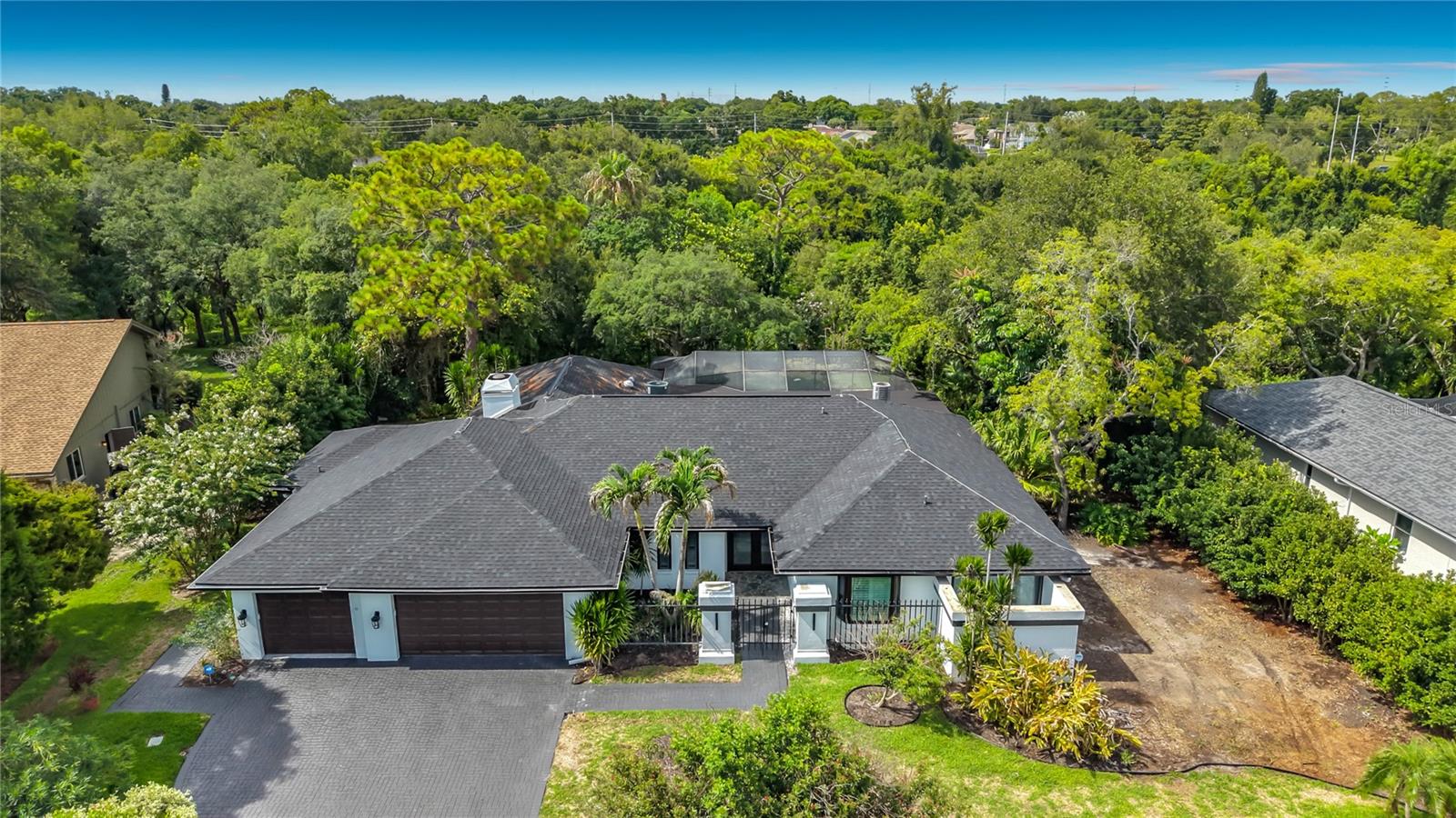 1494 STURBRIDGE COURT