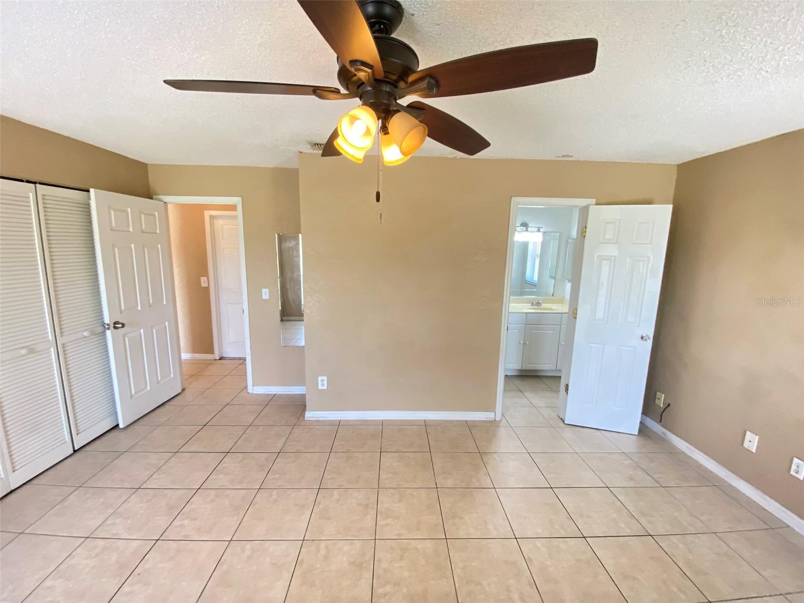 MEADOW WOODS VILLAGE 04 - Residential