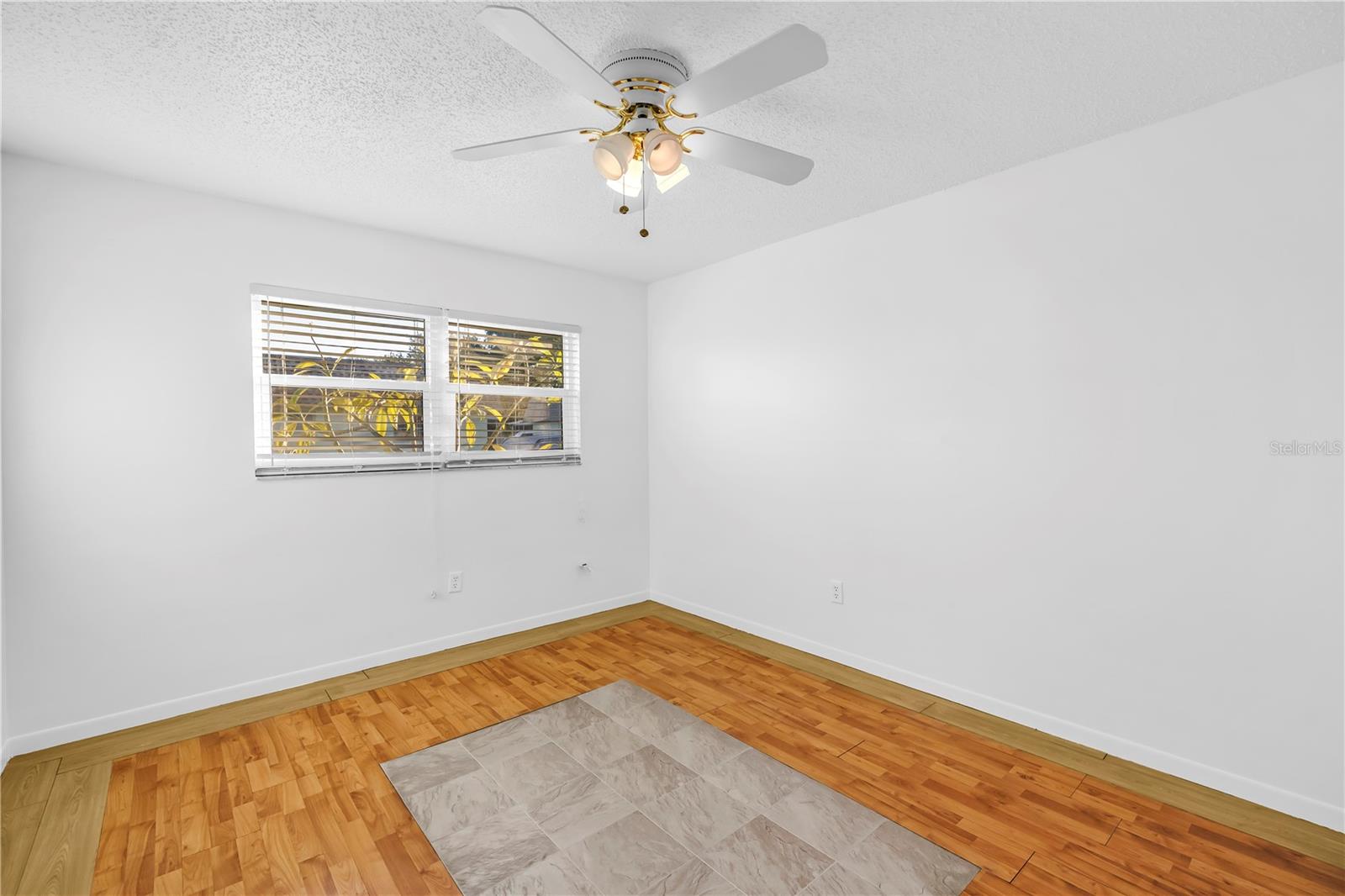 VENDOME VILLAGE - Residential