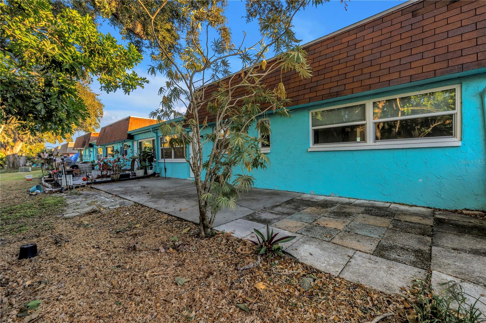 VENDOME VILLAGE - Residential