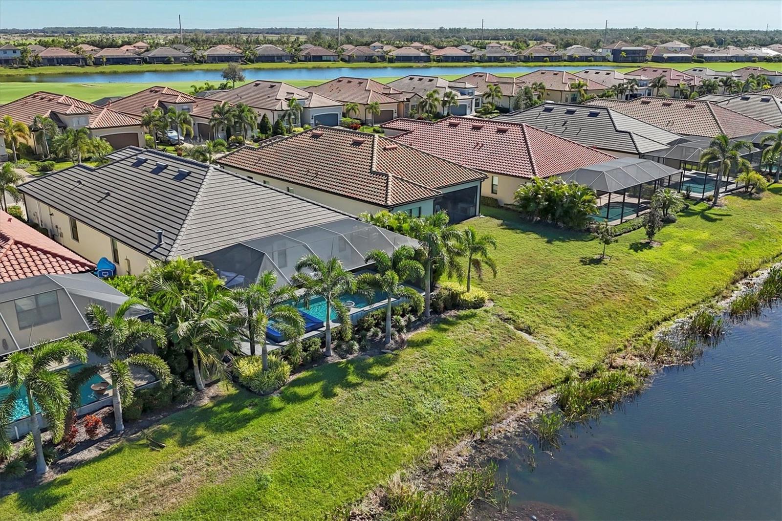 LAKEWOOD NATIONAL GOLF CULB PH II - Residential