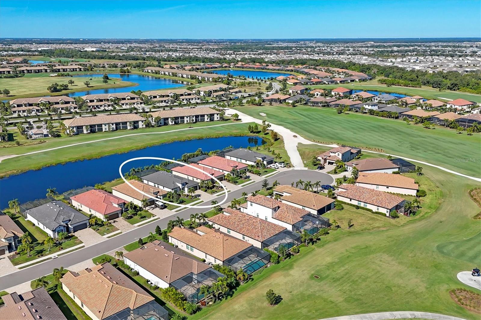 LAKEWOOD NATIONAL GOLF CULB PH II - Residential