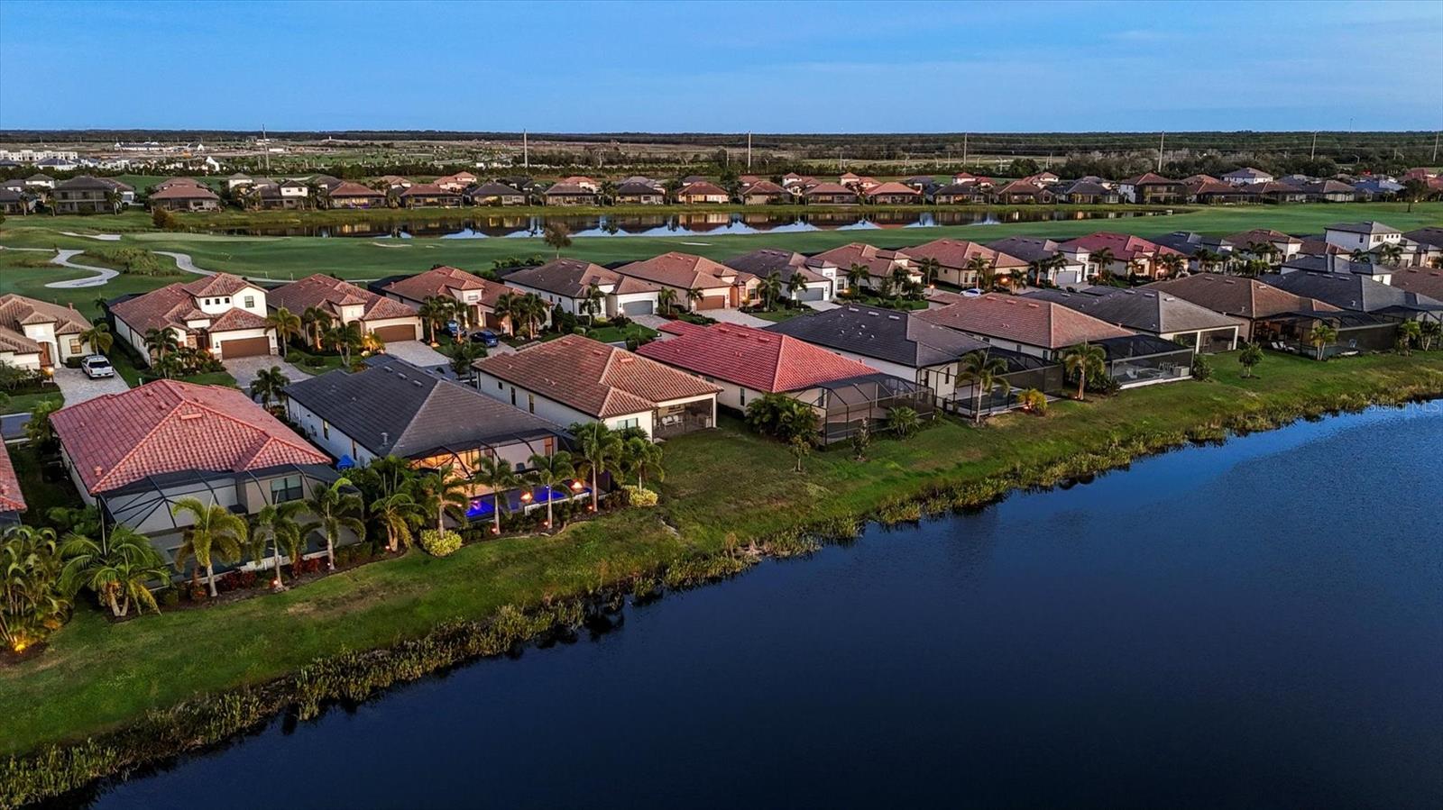 LAKEWOOD NATIONAL GOLF CULB PH II - Residential