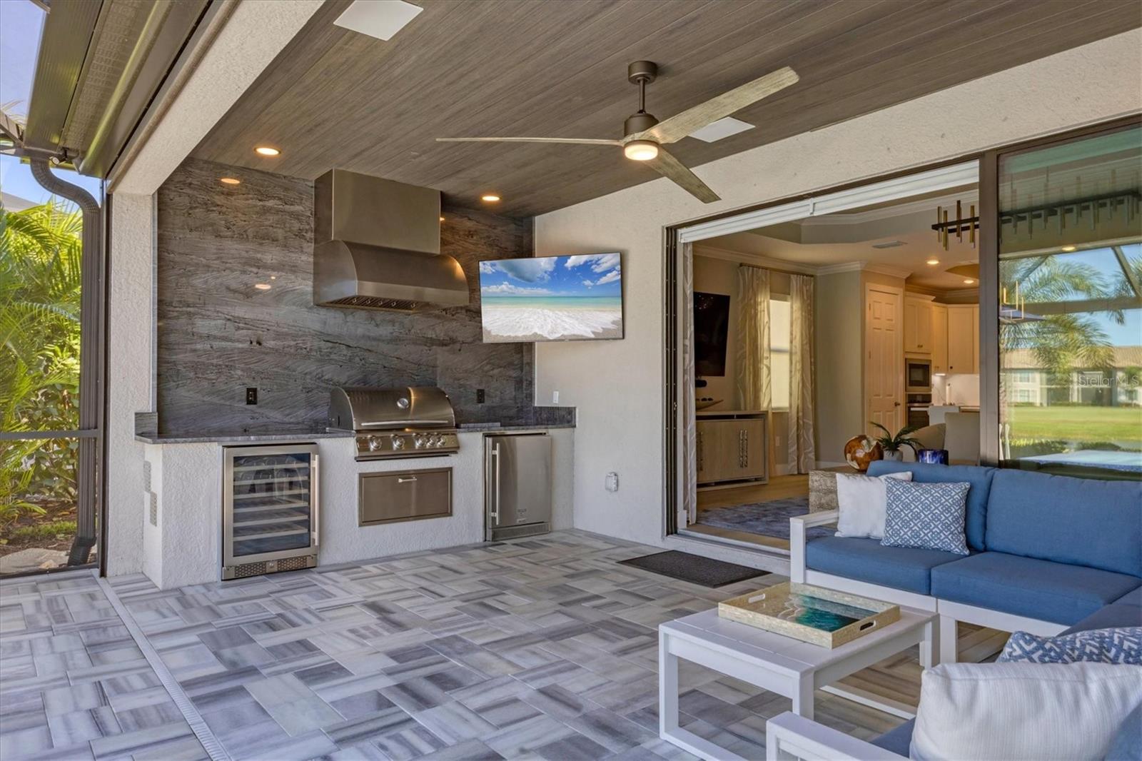 LAKEWOOD NATIONAL GOLF CULB PH II - Residential