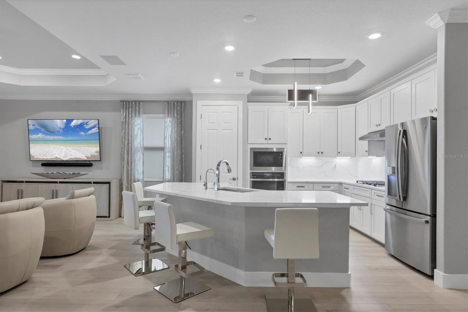 LAKEWOOD NATIONAL GOLF CULB PH II - Residential