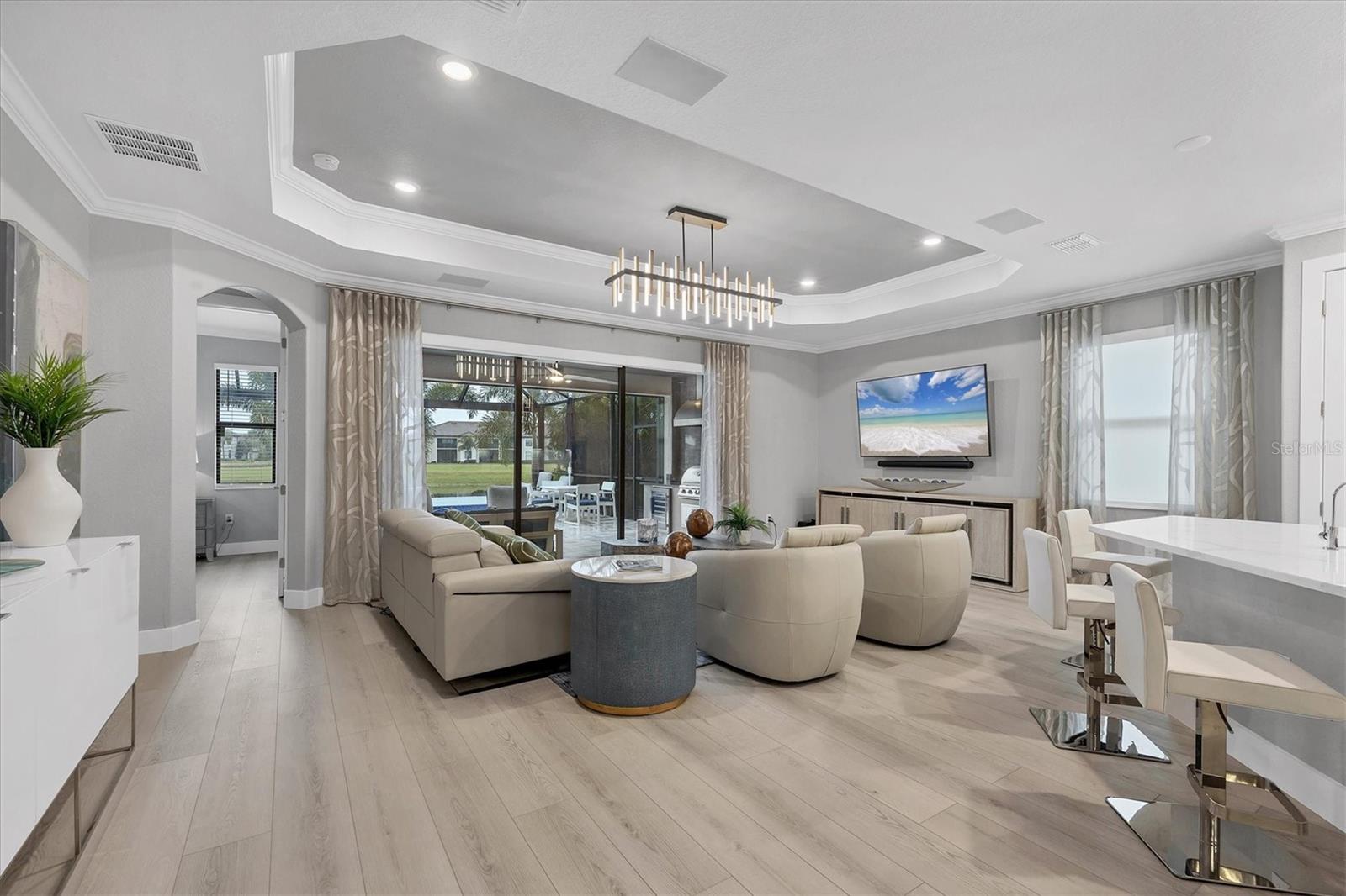 LAKEWOOD NATIONAL GOLF CULB PH II - Residential