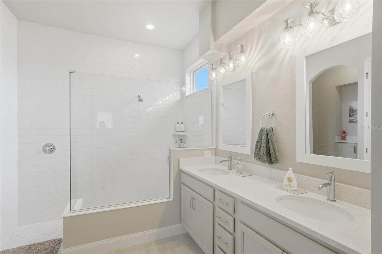 RESERVE/VICTORIA-PH 1 - Residential