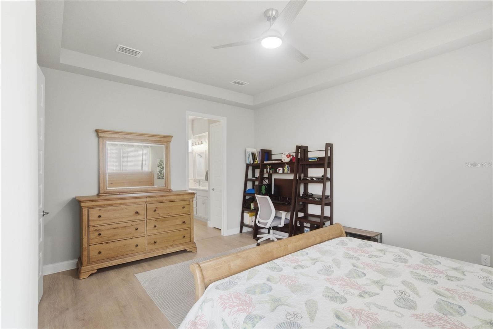 RESERVE/VICTORIA-PH 1 - Residential