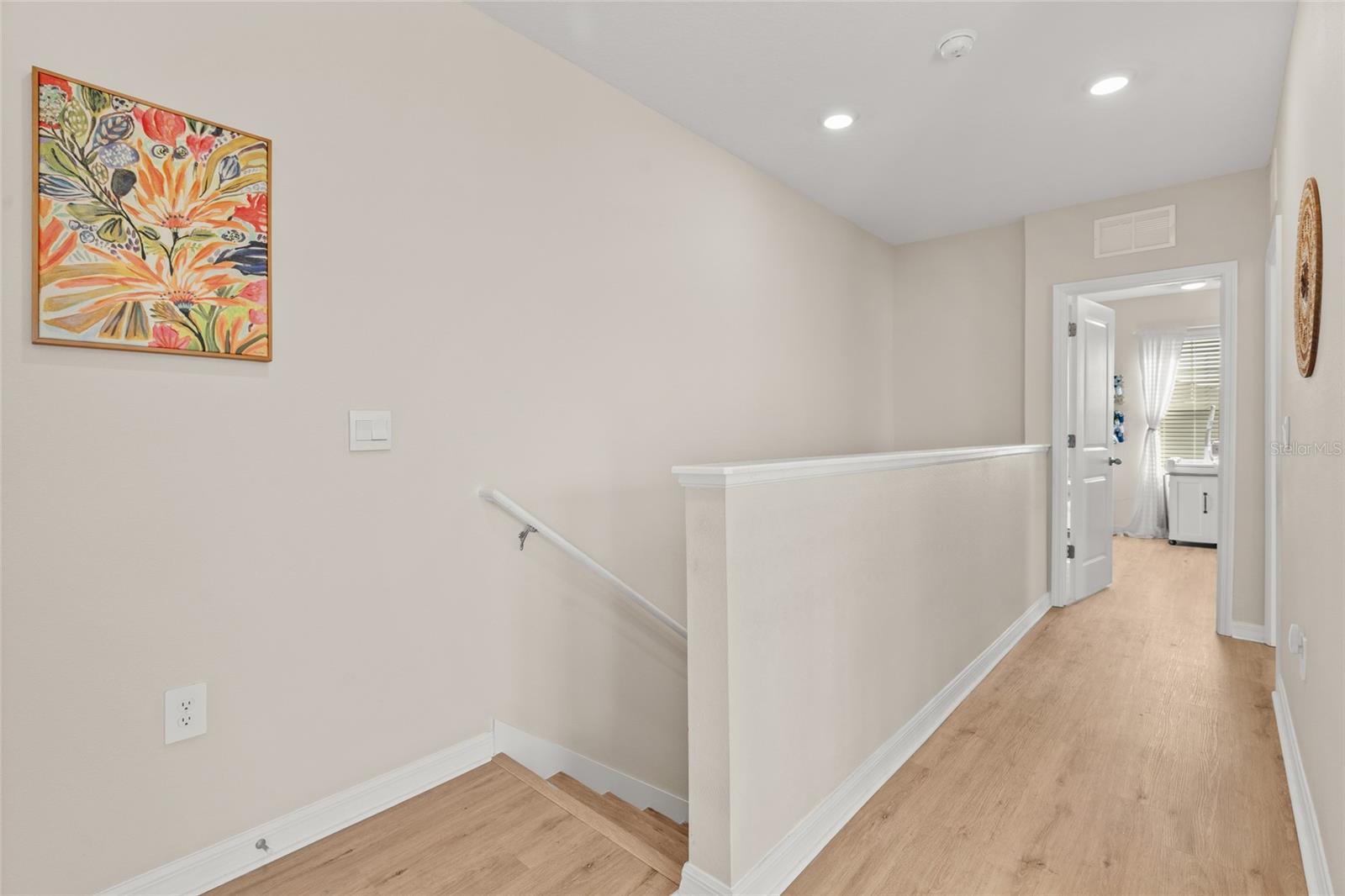 BAY LANDING - Residential