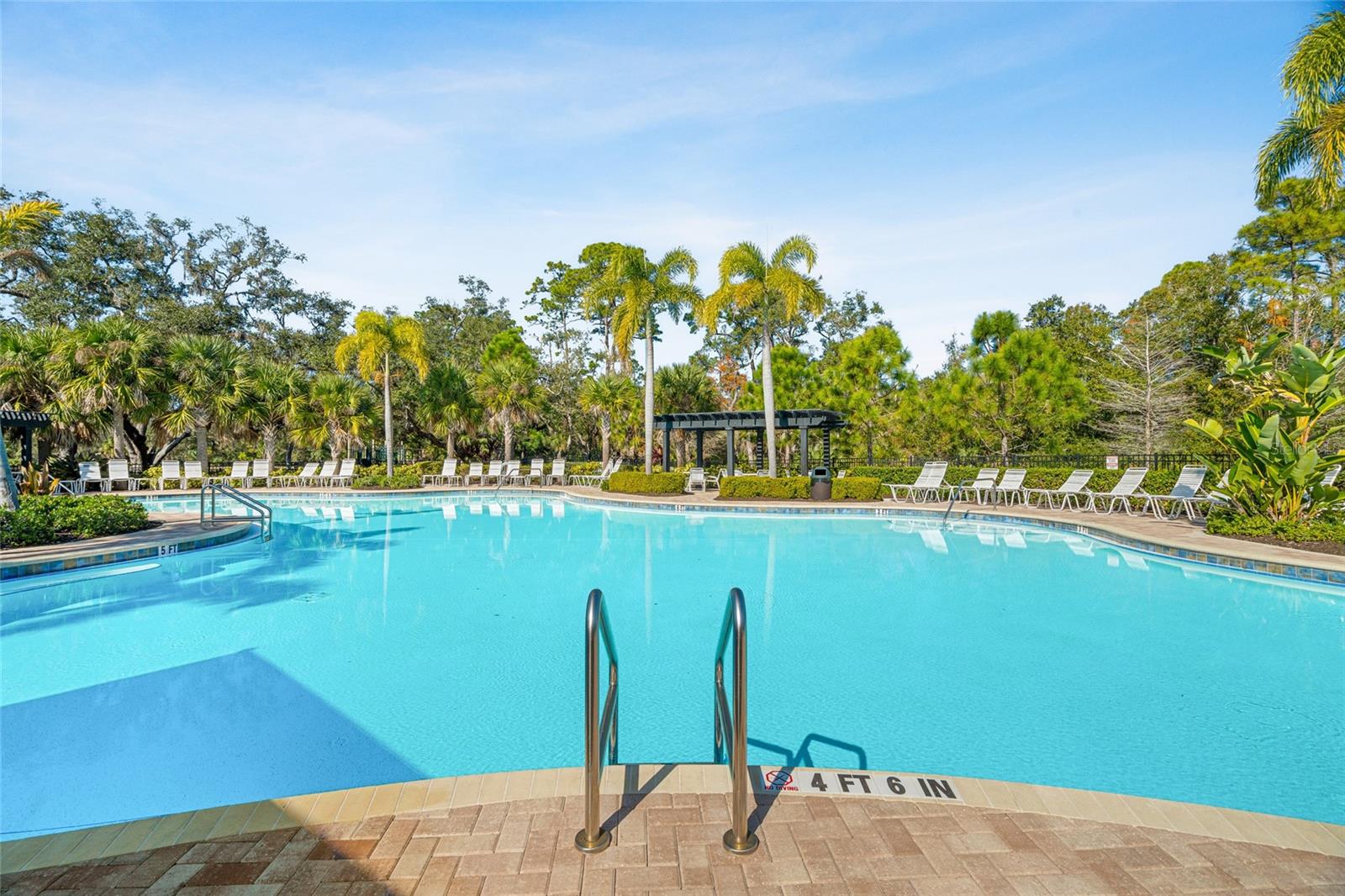 BAY LANDING - Residential