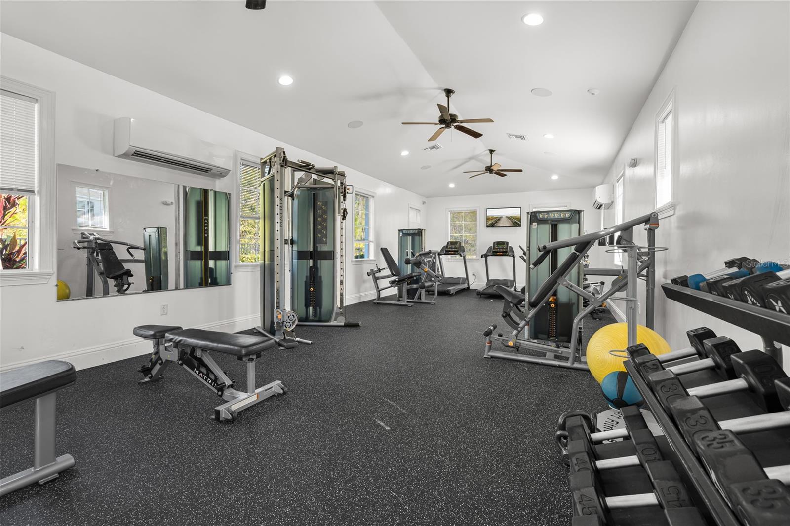 BAY LANDING - Residential