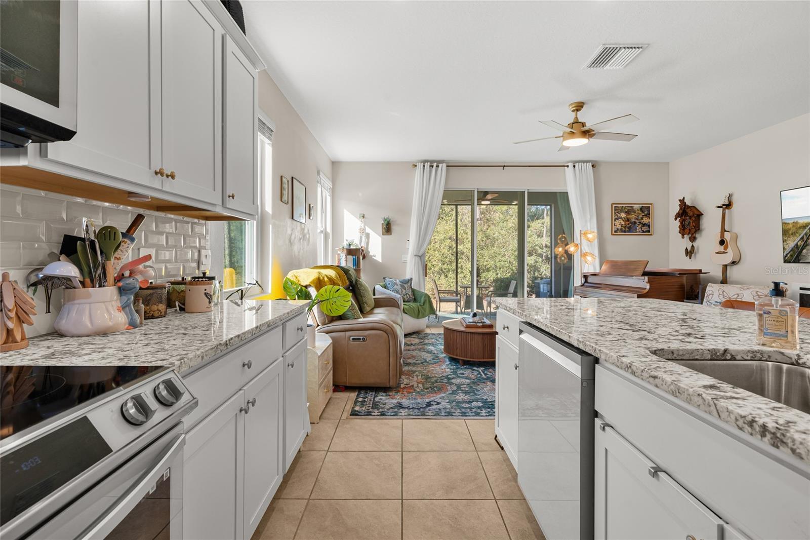 BAY LANDING - Residential