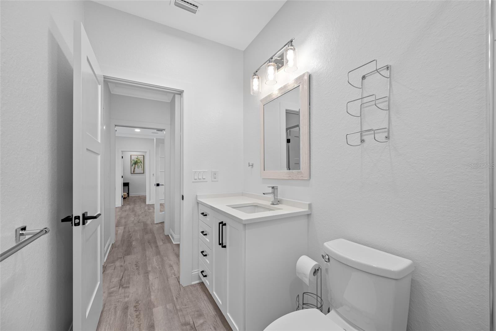 KIPPS COLONY ESTATES AT PASADENA YACHT/COUNTRY CL - Residential