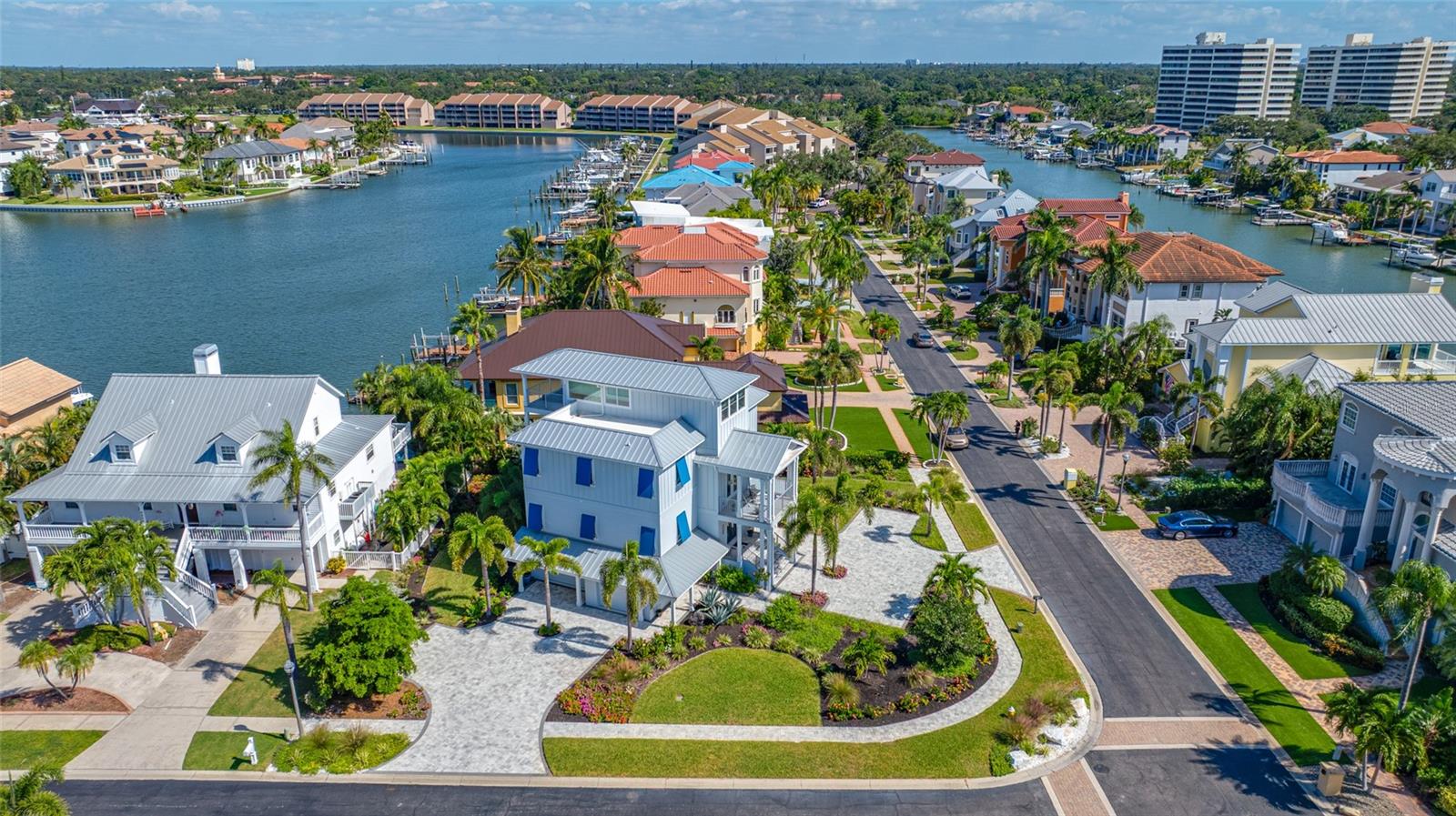 KIPPS COLONY ESTATES AT PASADENA YACHT/COUNTRY CL - Residential