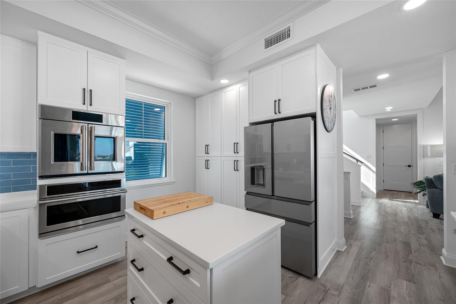 KIPPS COLONY ESTATES AT PASADENA YACHT/COUNTRY CL - Residential