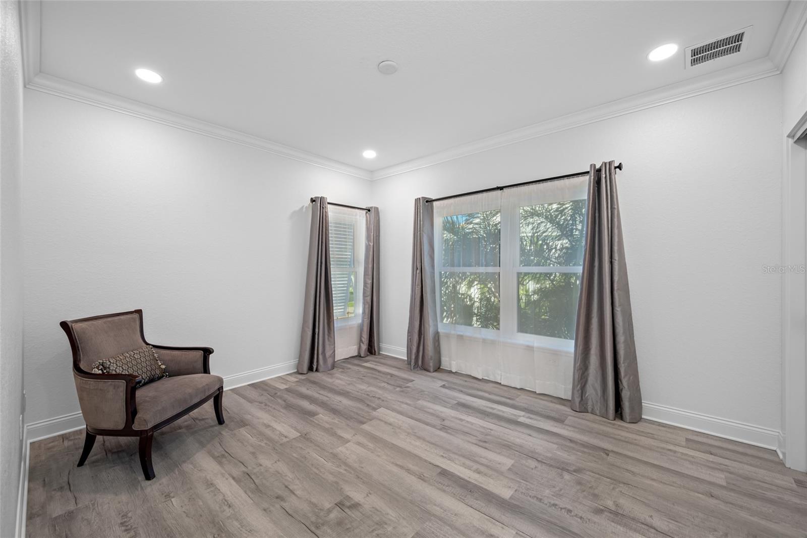 KIPPS COLONY ESTATES AT PASADENA YACHT/COUNTRY CL - Residential
