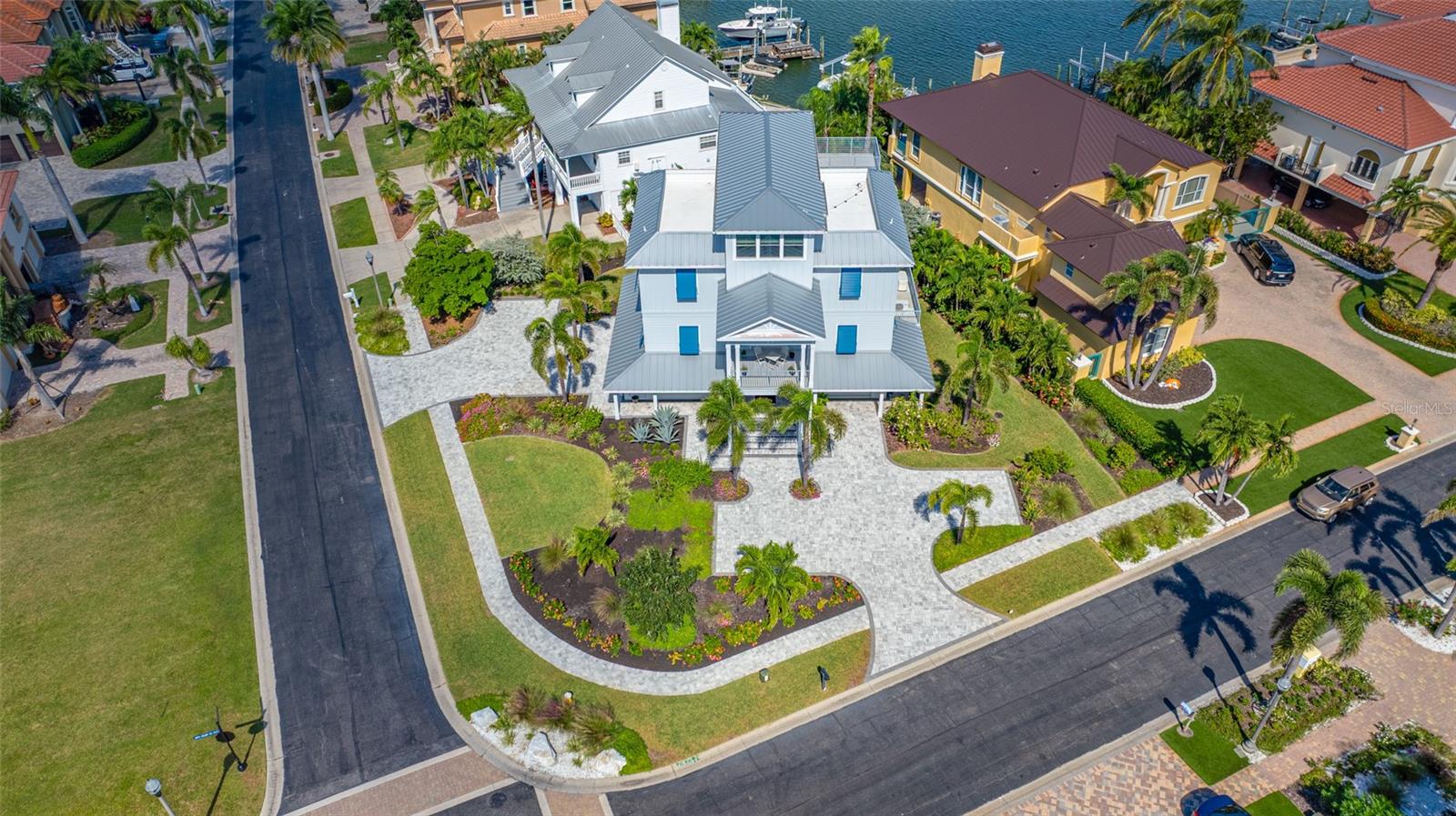 KIPPS COLONY ESTATES AT PASADENA YACHT/COUNTRY CL - Residential