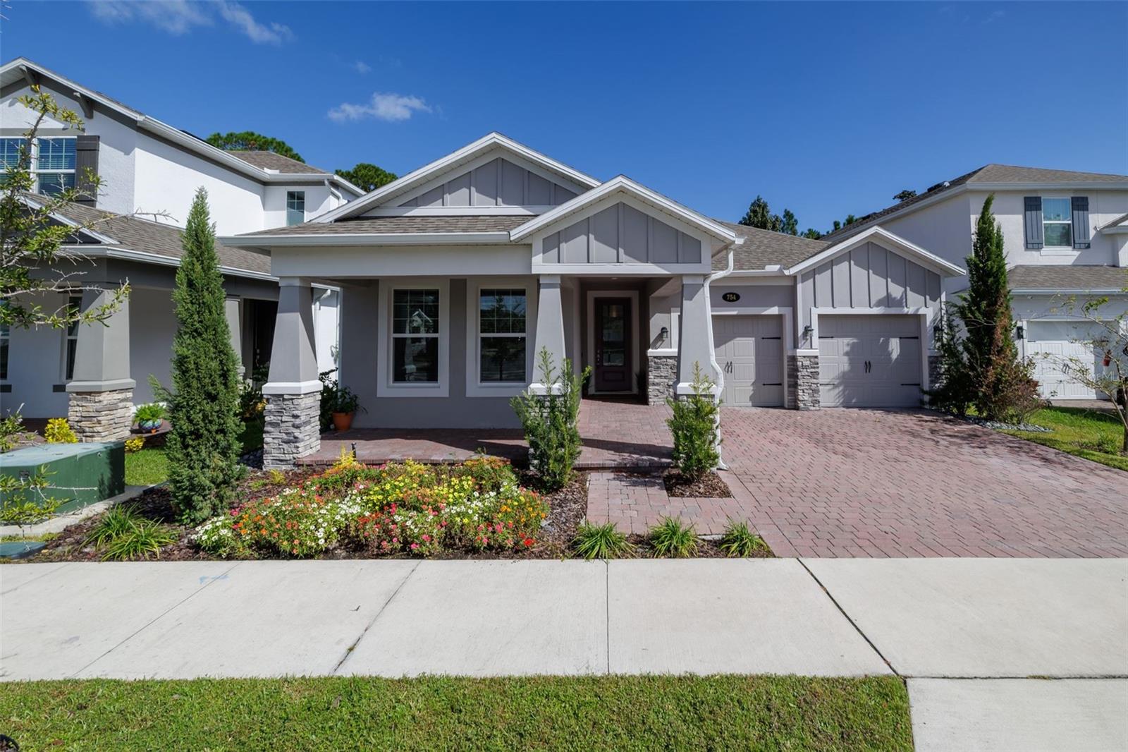 754 TRILLIUM COURT