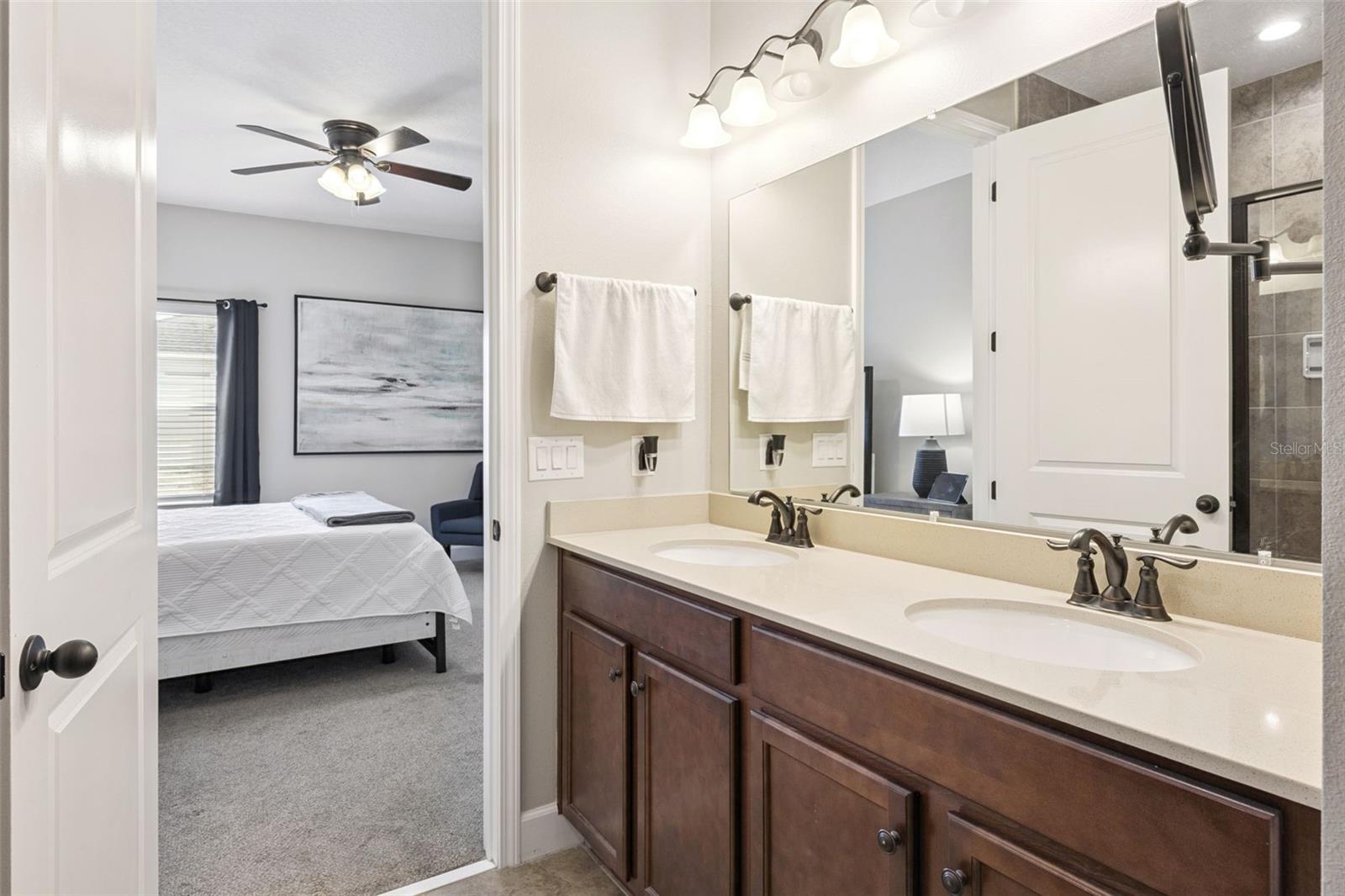 VENEZIA SOUTH - Residential