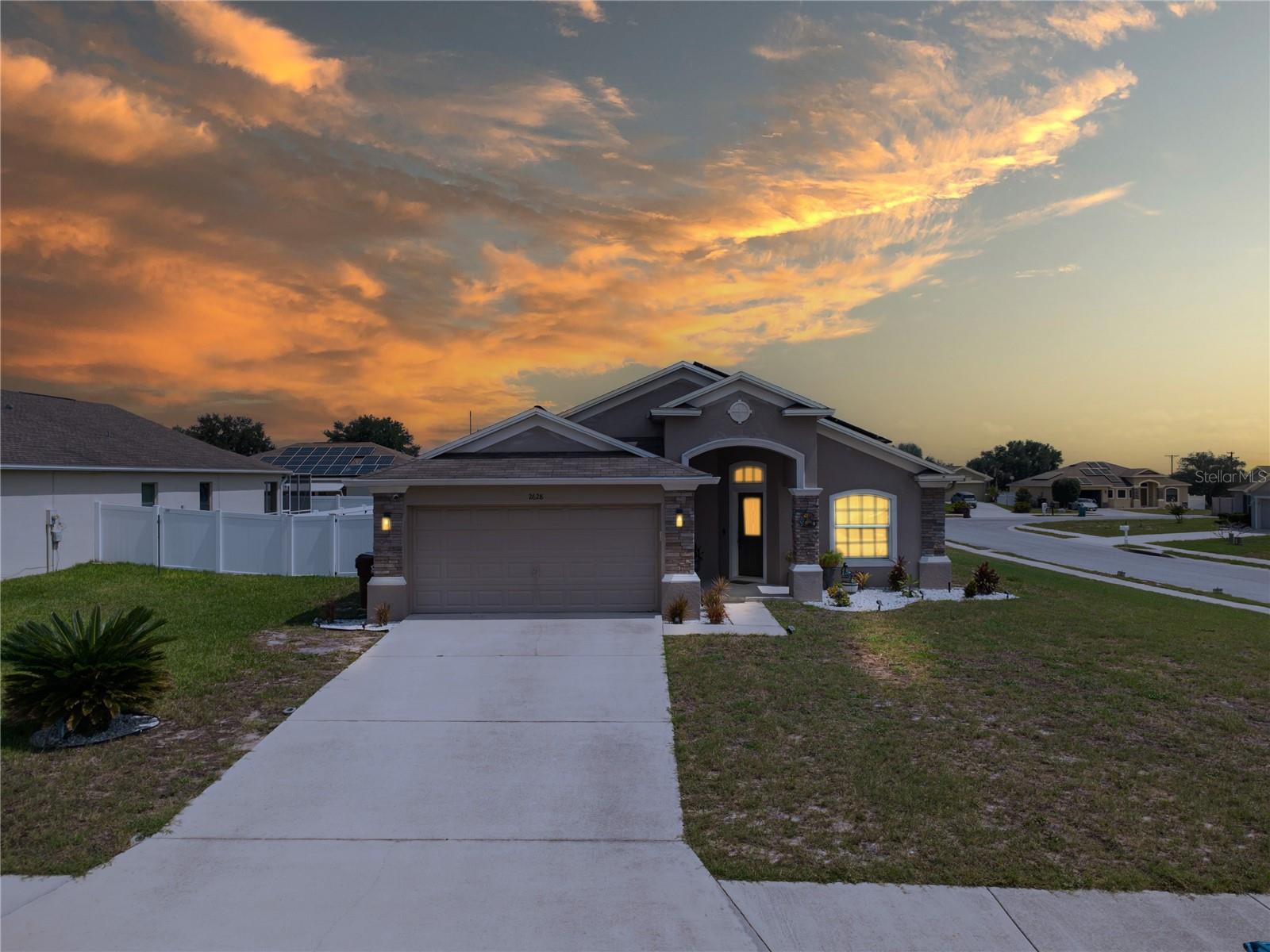 2628 SUNSET CIRCLE