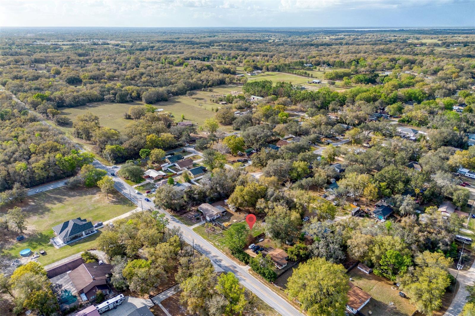 CARLTON VILLAGE PARK - Land