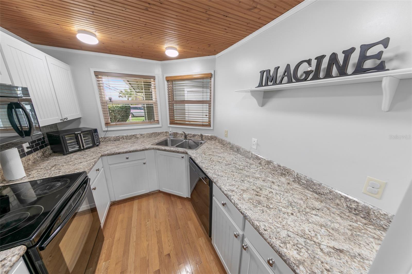 MISNERS BR/WINDING WOODS PH 05 - Residential