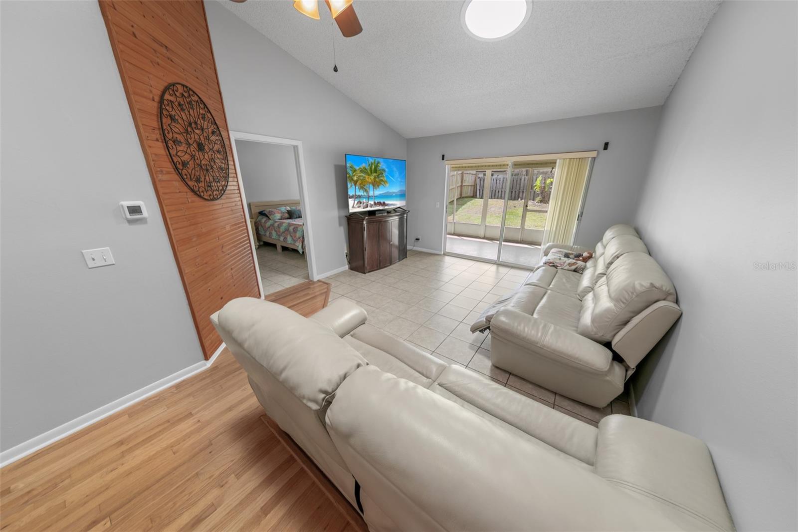 MISNERS BR/WINDING WOODS PH 05 - Residential