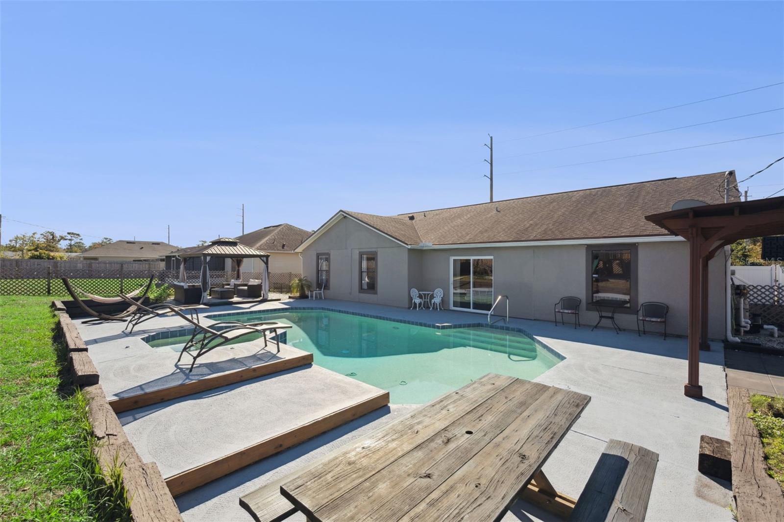 DELTONA LAKES UNIT 47 - Residential