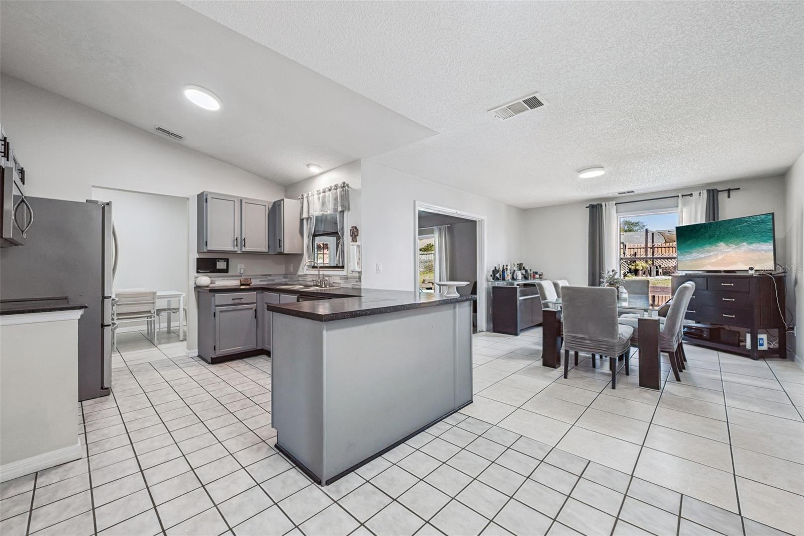 DELTONA LAKES UNIT 47 - Residential