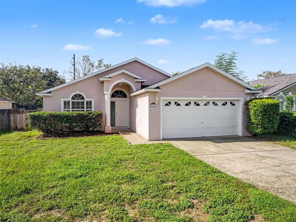 Photo of 1626 Woodstone Drive, Apopka, FL 32703 (MLS # O6440319)
