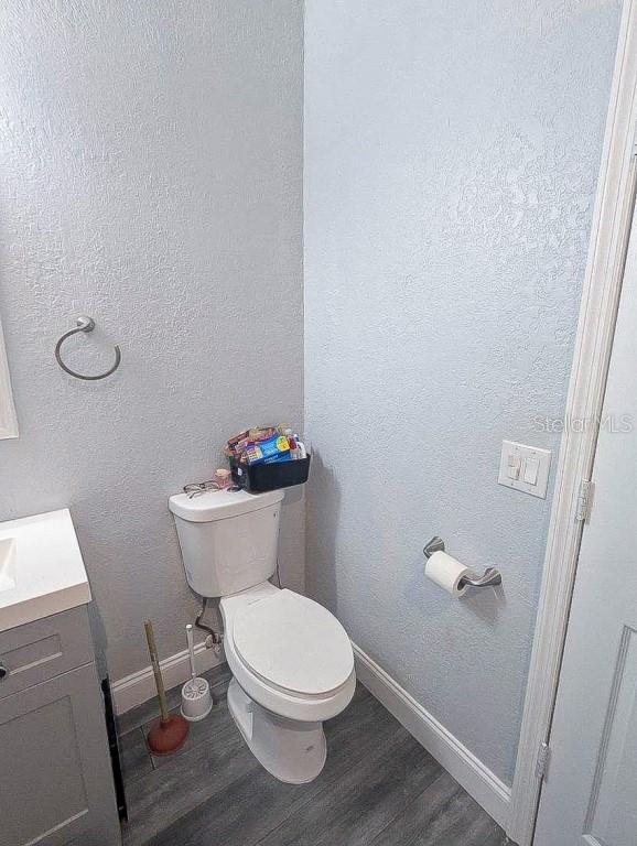 PRAIRIE LAKE MANORS - Residential