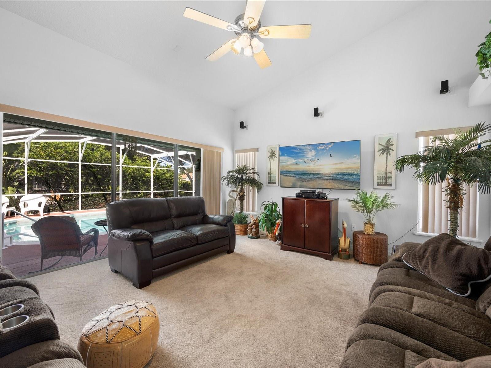 SUSANS LANDING PH 01 - Residential