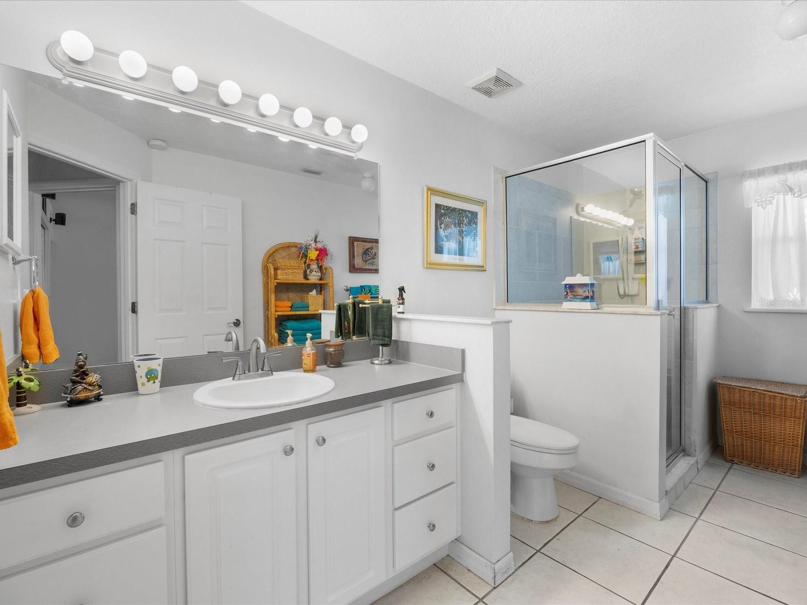 SUSANS LANDING PH 01 - Residential